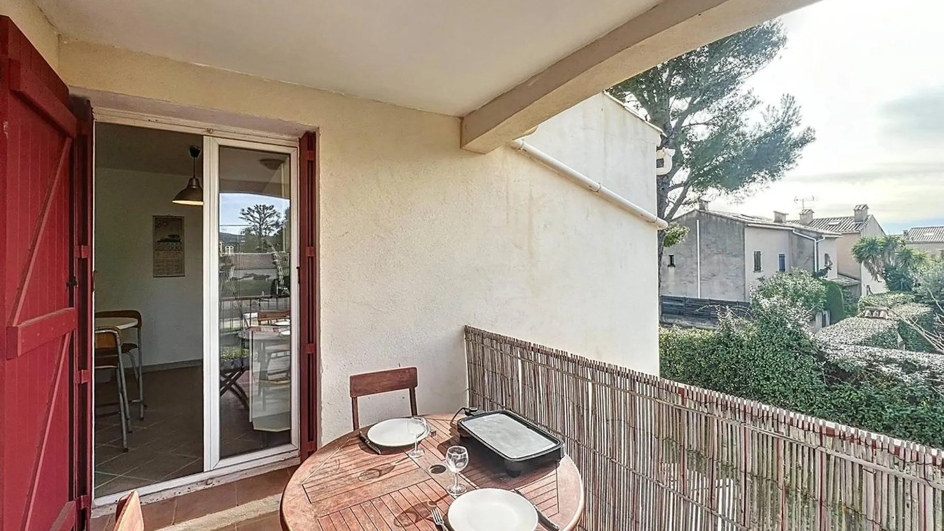 Apartment Appartement Lumineux A 100M De La Plage Des Lecques, Parking Inclus - Fr-1-770-42 Saint-Cyr-sur-Mer France