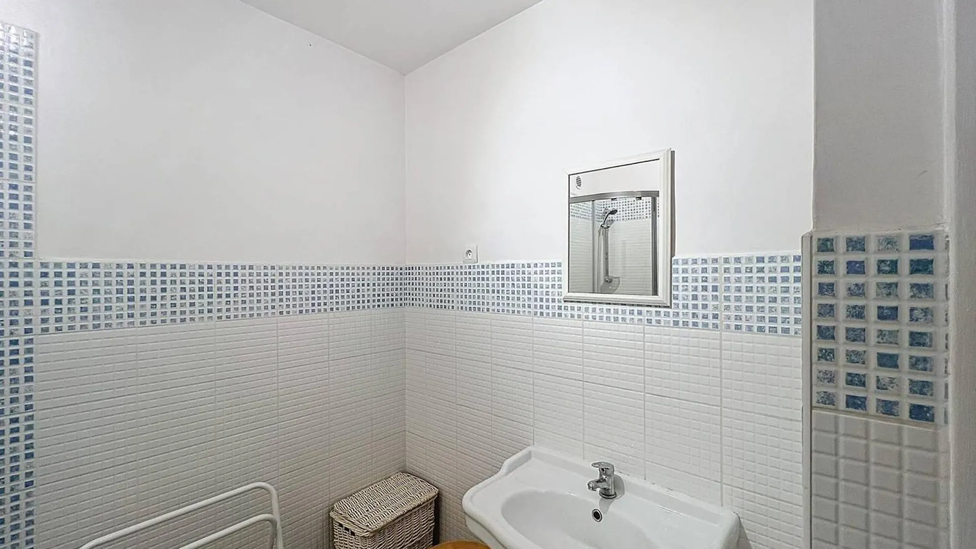 Apartment Appartement Lumineux A 100M De La Plage Des Lecques, Parking Inclus - Fr-1-770-42 Saint-Cyr-sur-Mer