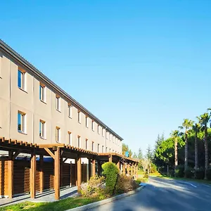 Hotel Logis De Port D'alon - St Cyr Sur, Saint-Cyr-sur-Mer